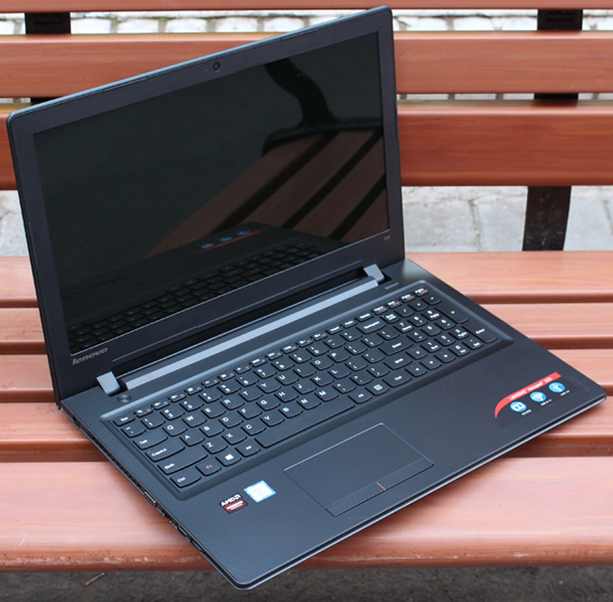 lenovo联想 ideapad 300-15( i7-6500u,4g 500g 2g独显win10)